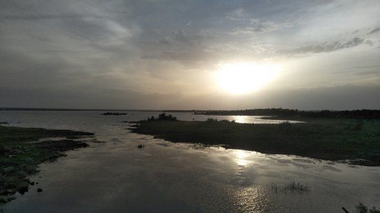 Osman Sagar Lake